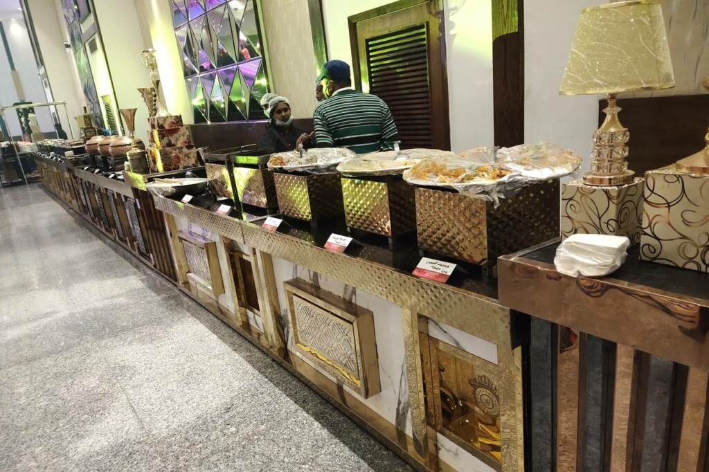 FLAVOURZ CATERING - 2