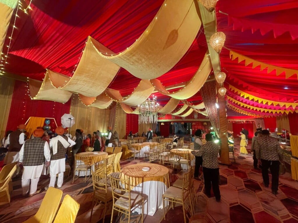 Showmakers by Arora Tents