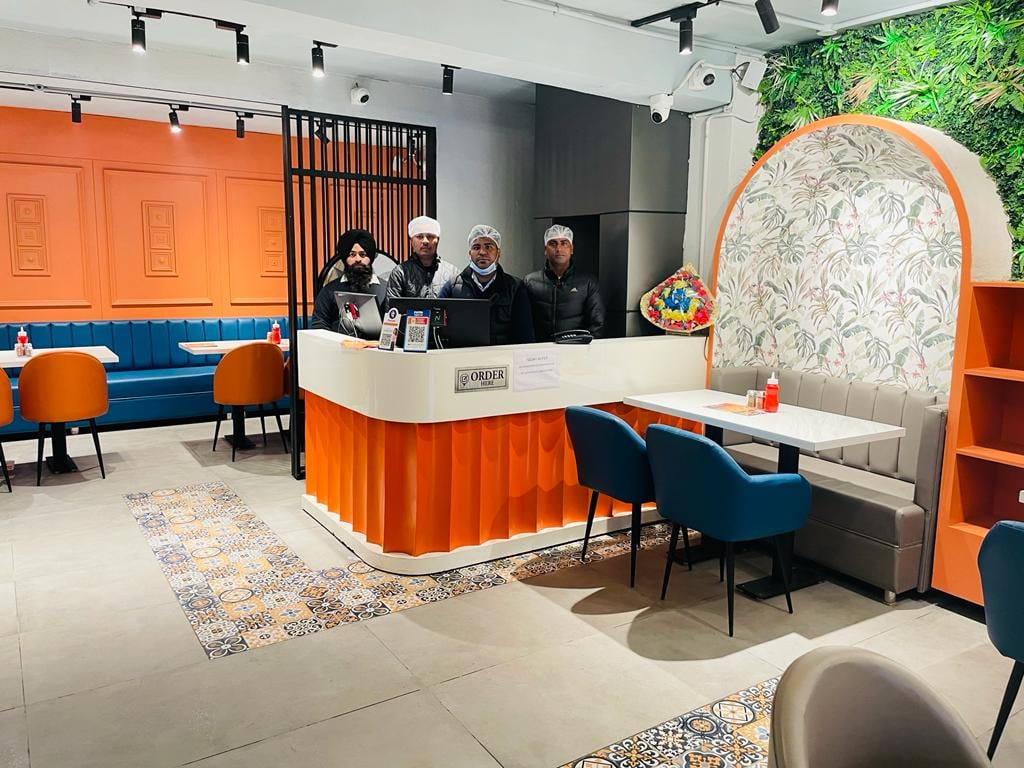 Hangries Amritsar | Italian & Chinese Restaurant