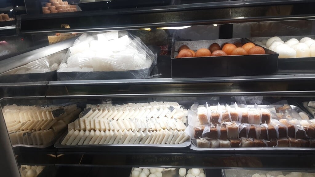 Guru Nanak Sweet Corner & Caterers - 4