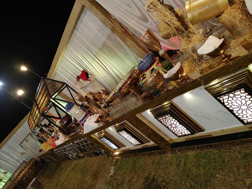 CROWN CATERERS & WEDDING PLANNER - 2