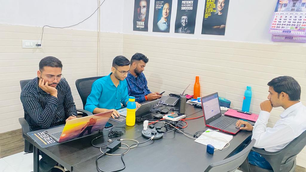 Marketute - Digital Marketing Training Institute in Agra | Best Academy Classes & Courses - 4