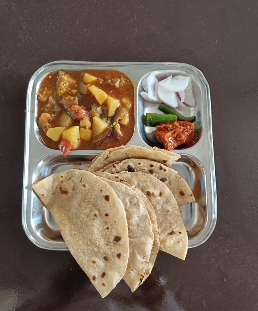 Shri Labdhi Nidhan Caterers - 2