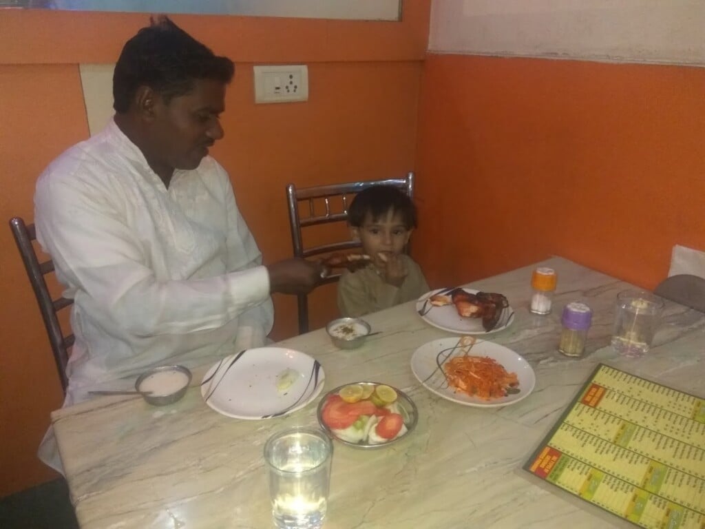 Bharat Bichayat & catering services Ansar nagar Mominpura Nagpur - 2