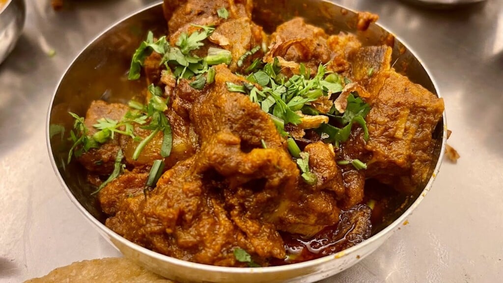 The Thalis ( Kolhapuri Thali ) - Best kolhapuri Non-veg thali in kolhapur - 3