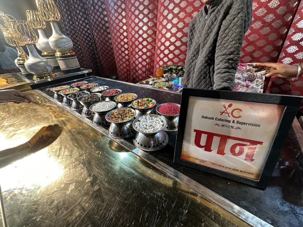 Aakash catering and supervision - 3