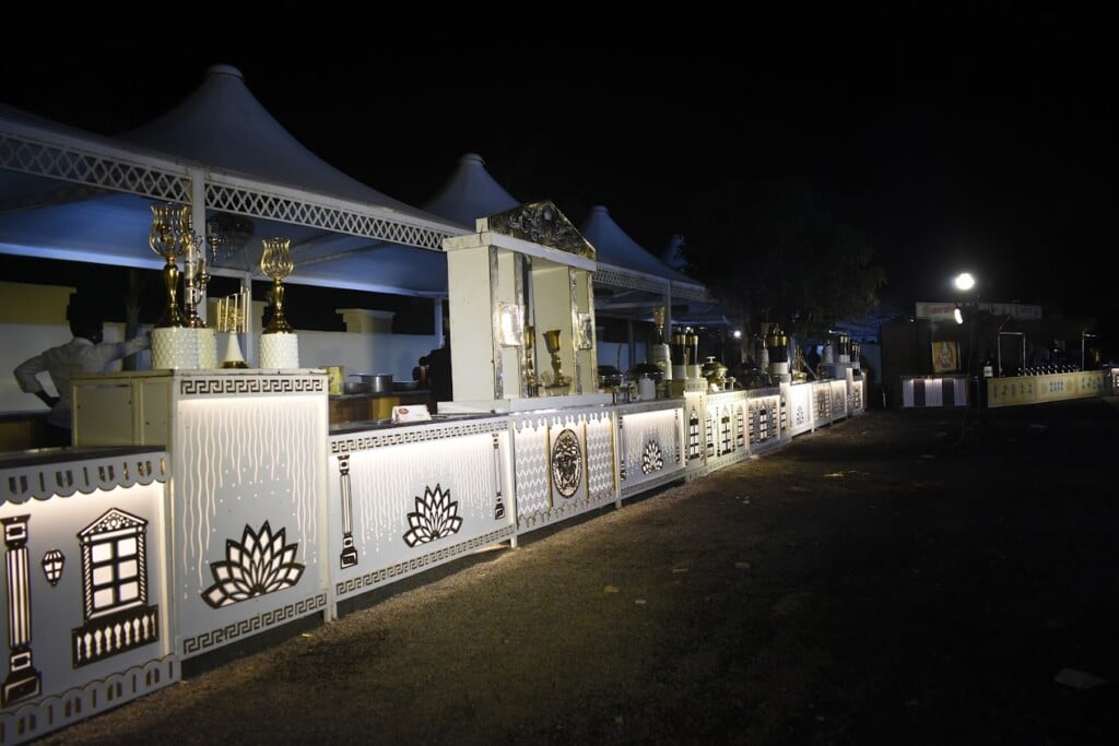 Riya Shree Caterers | Wedding Anniversary | Birthday | Housewarming Party