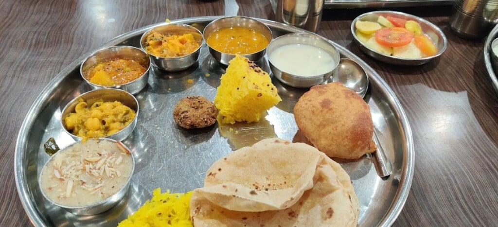 Rasoi Veg Thali - 3