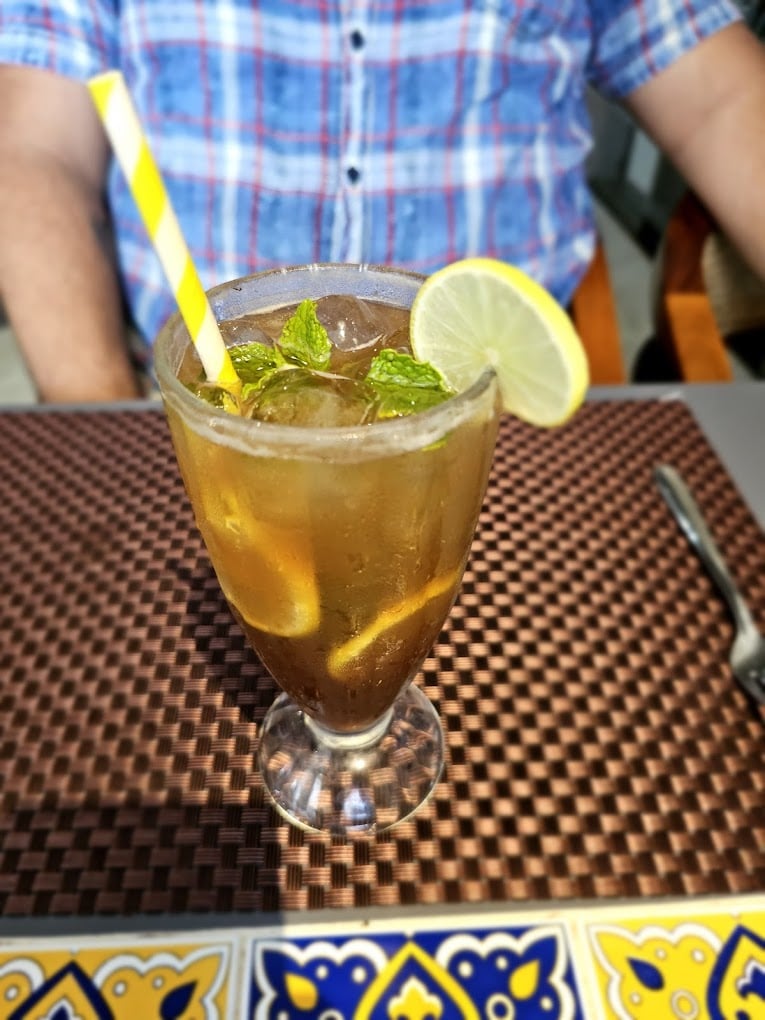 Kamat Annaleela - Pure Vegetarian Restaurant - 2