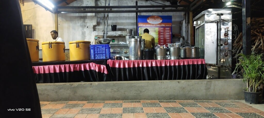 Rasi Food Catering Service & Hall - 5