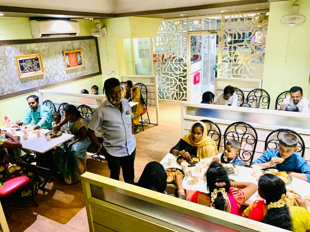 Waalai Aahar (Multi-cuisine Restaurant & Caterers) - 5