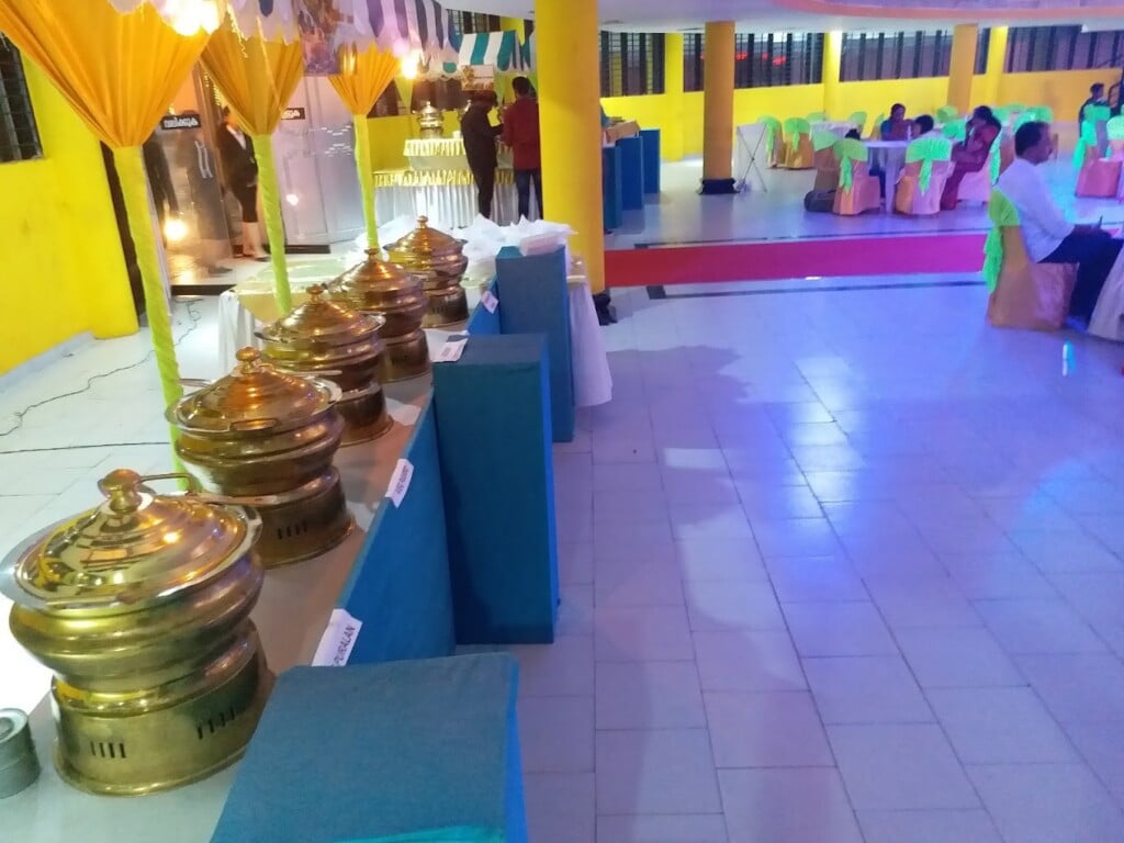 Diamonds fort caterers - 4