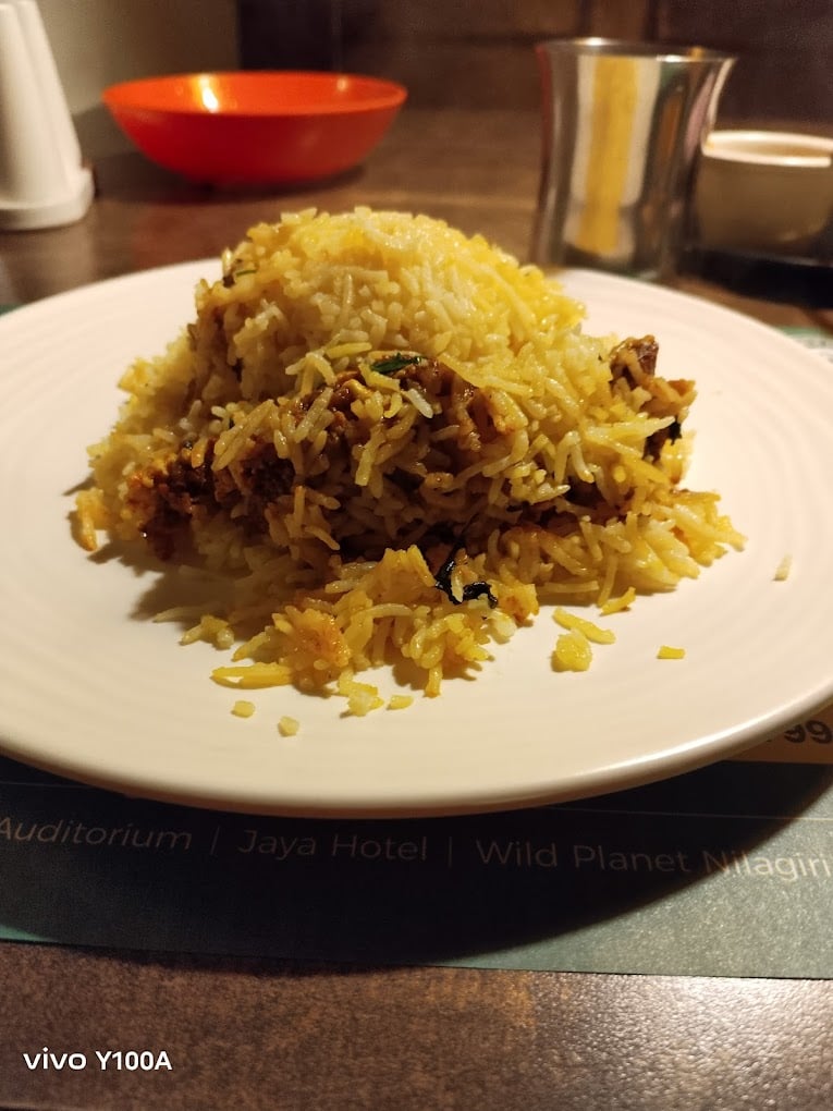 Mayflower Restaurant & Catering - 4