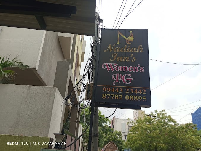 NADIAH INNS WOMENS PG | Womens Hostel in Velachery