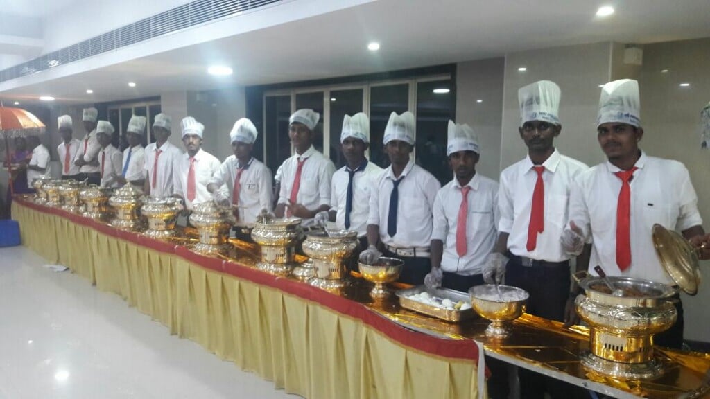 SRI PADMAVATHI CATERING SERVICES - 3