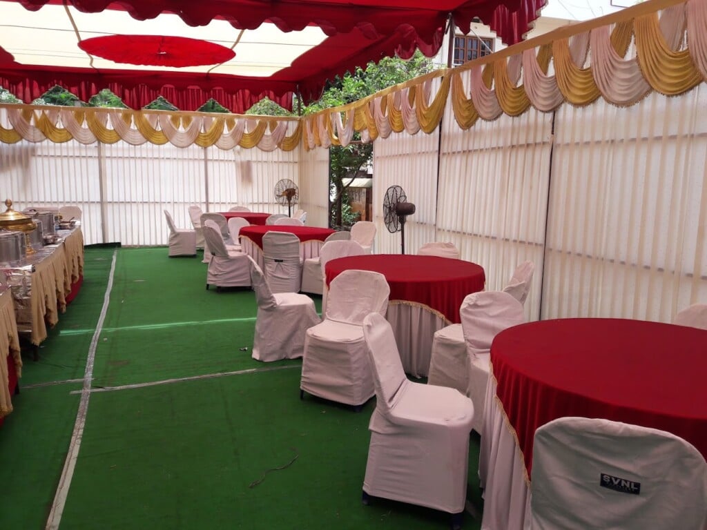 Indupalli vari Ravi Suppliers & Catering - 4