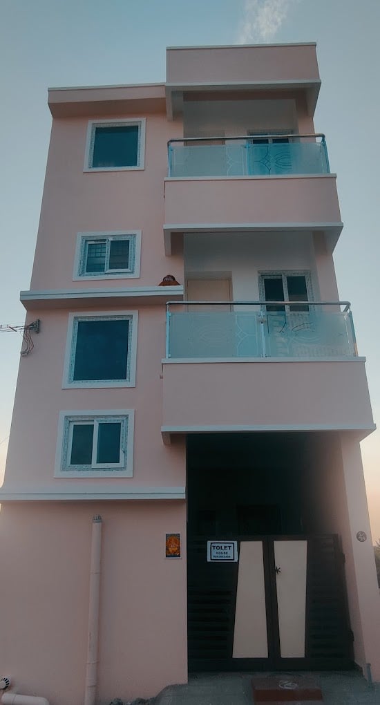 V6 Construction & Interiors