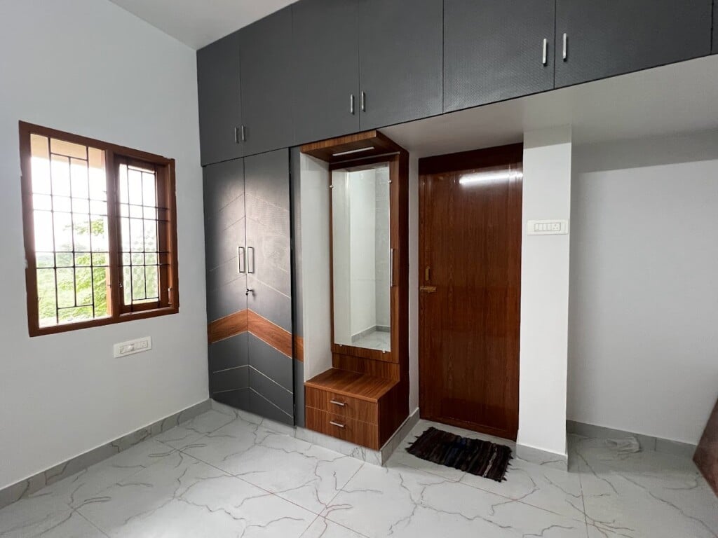 B U I L D A N G L E - 3