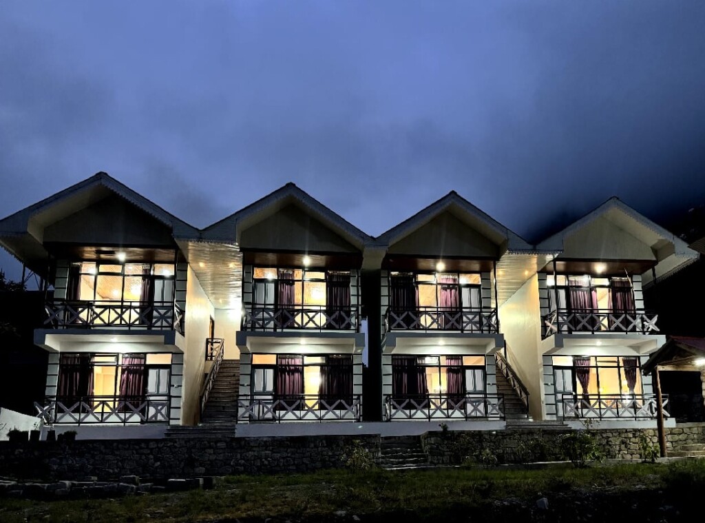 Whispering Pines Lachung