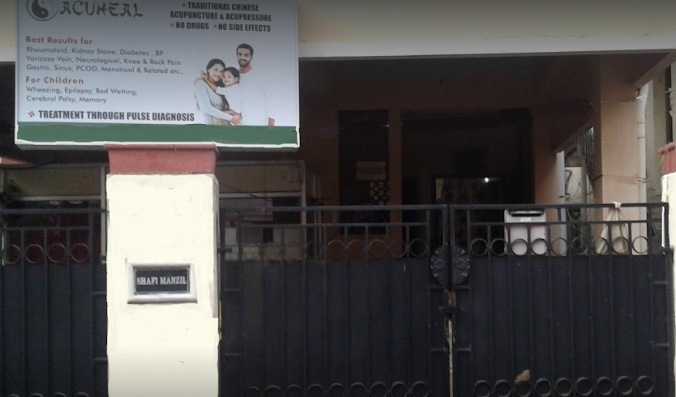 A Traditional Acupuncture clinic - 2