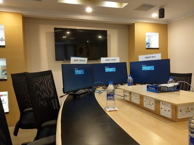 Cenveo Publisher Services