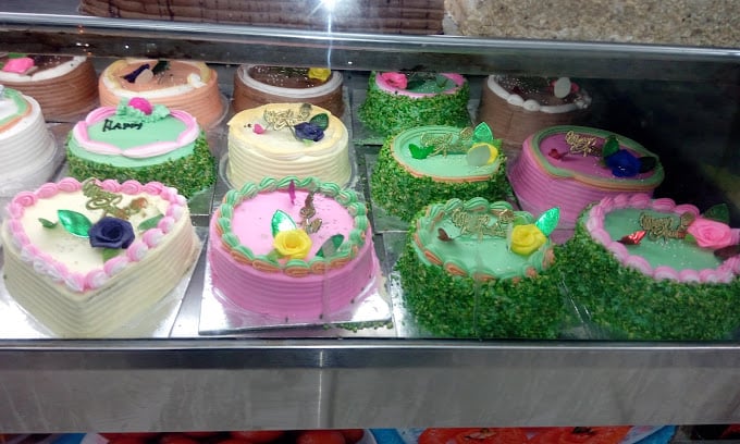 New Rekha Sweets And Bakeries - 4