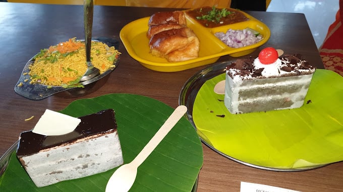 Ceelam Bakers & Sweets - 3