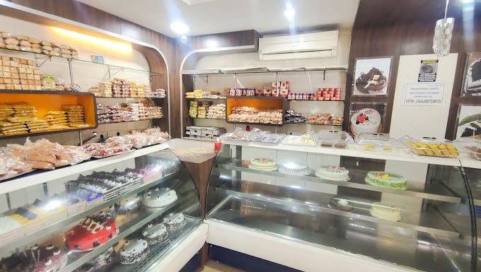 Ceelam Bakers & Sweets - 4