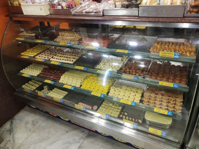 Sri Venkateswara Sweets & Bakery - 4