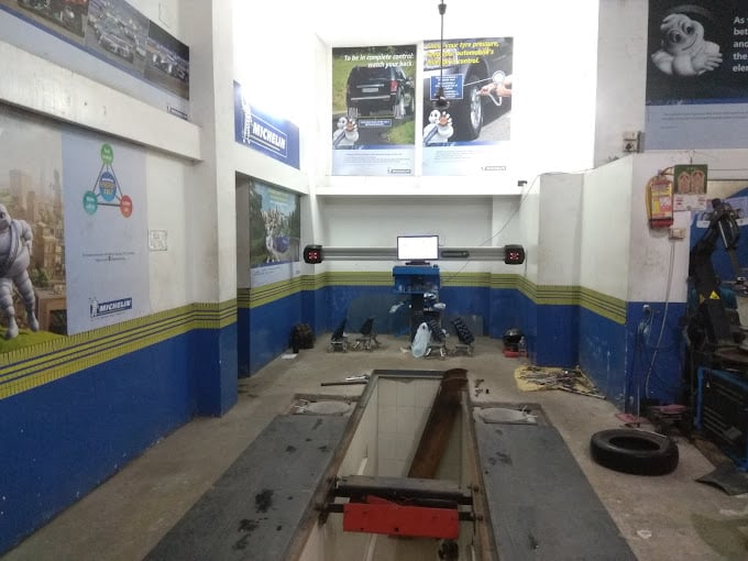 BRIDGESTONE SELECT- Tyres & Services - Ramesh Tyres - 3