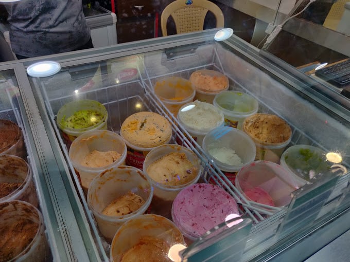 Pabrai's Fresh & Naturelle Ice Creams - 3