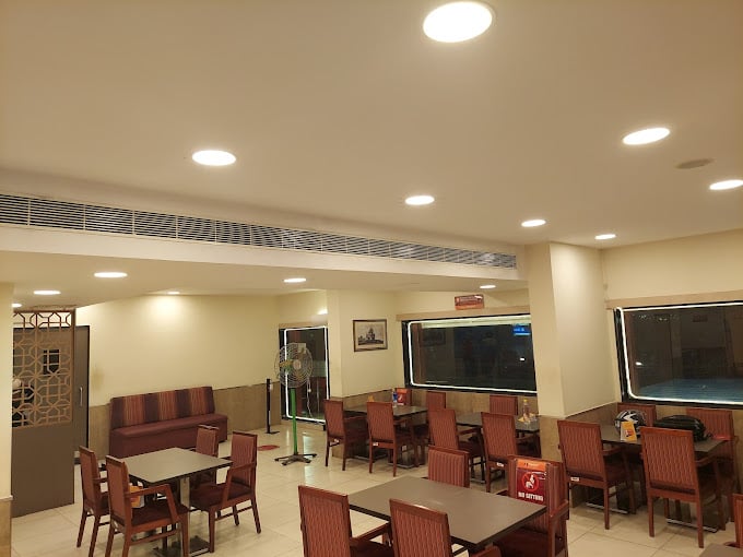 Paradise Biryani | LB Road - 2