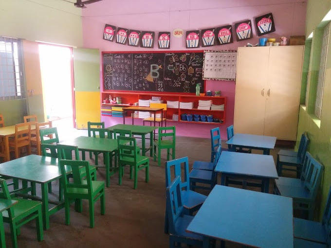 DAV Girls Senior Secondary School - 2