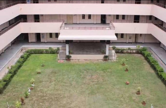 Sri Ramakrishna Matric Higher Secondary School - 4