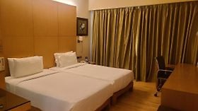 Novotel Hyderabad Airport - 4