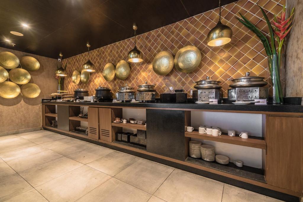 Deccan Serai Hotel, HITEC CITY, HYDERABAD - 3