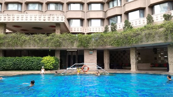 Hyderabad Marriott Hotel - 3