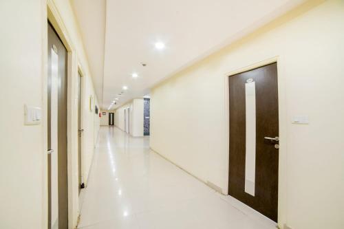 Raaga Grand Luxury Hotel - 3