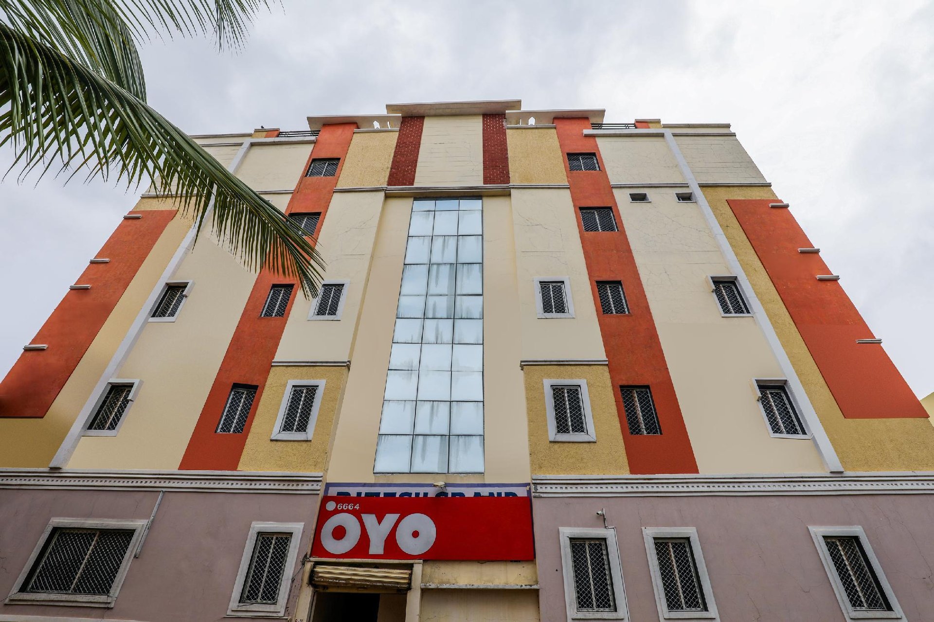 Flagship Hotel Suhana Grand