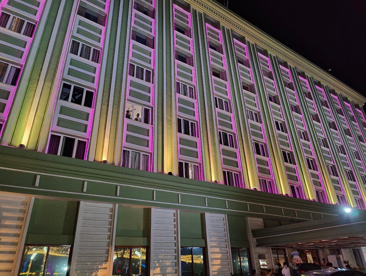 Hotel Tara International