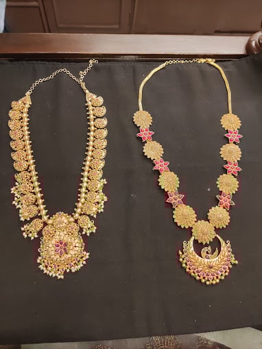 Queens Jewel Emporium - 3