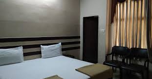 Hotel Suprabhat - 3
