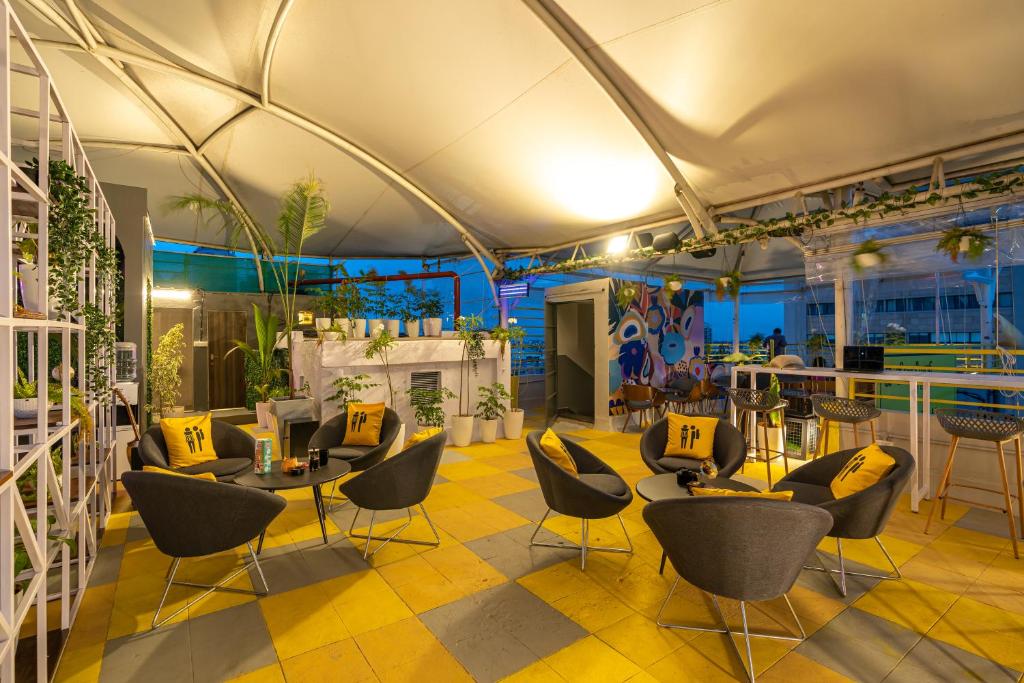 The Hosteller Bangalore, Brigade Road - 3