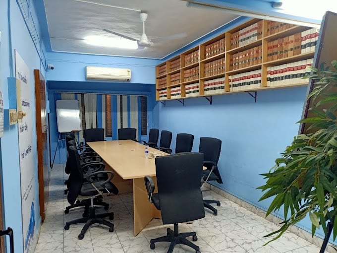 Wallcliffs Law Firm - 4