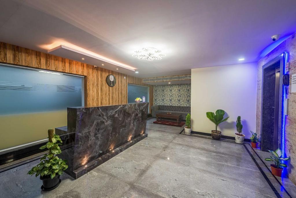 Zenith Hotels Hebbal Bangalore - 2