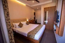 Vera by Bisque Brookefield - 4