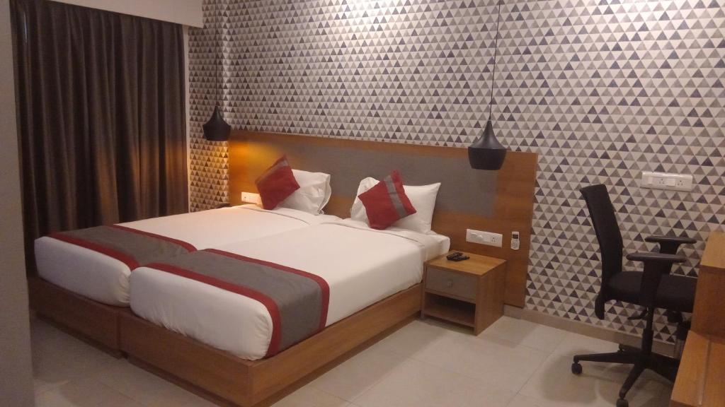 PARKWOOD SUITES KADUBEESANAHALLI - 4