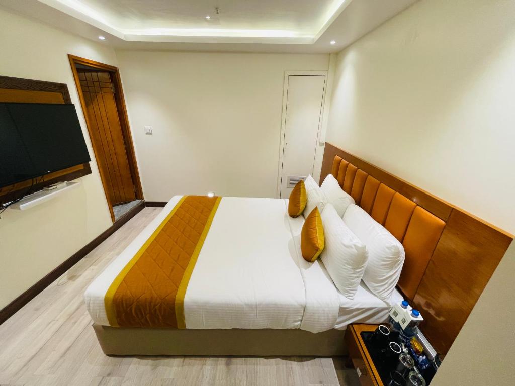 Quality Inn Rockwell Grand - 4