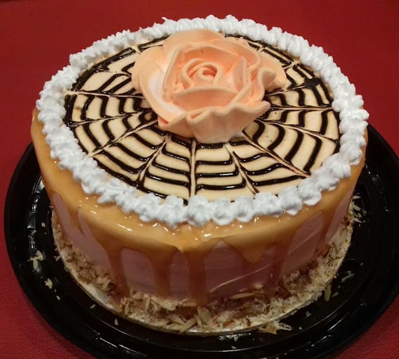 Rock Stone Ice Cream Factory - 4