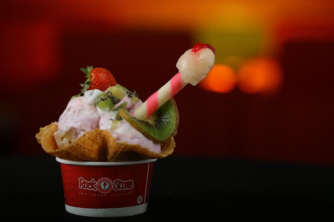 Rock Stone Ice Cream Factory - 5